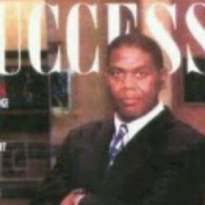 Meet your Posher, Larry